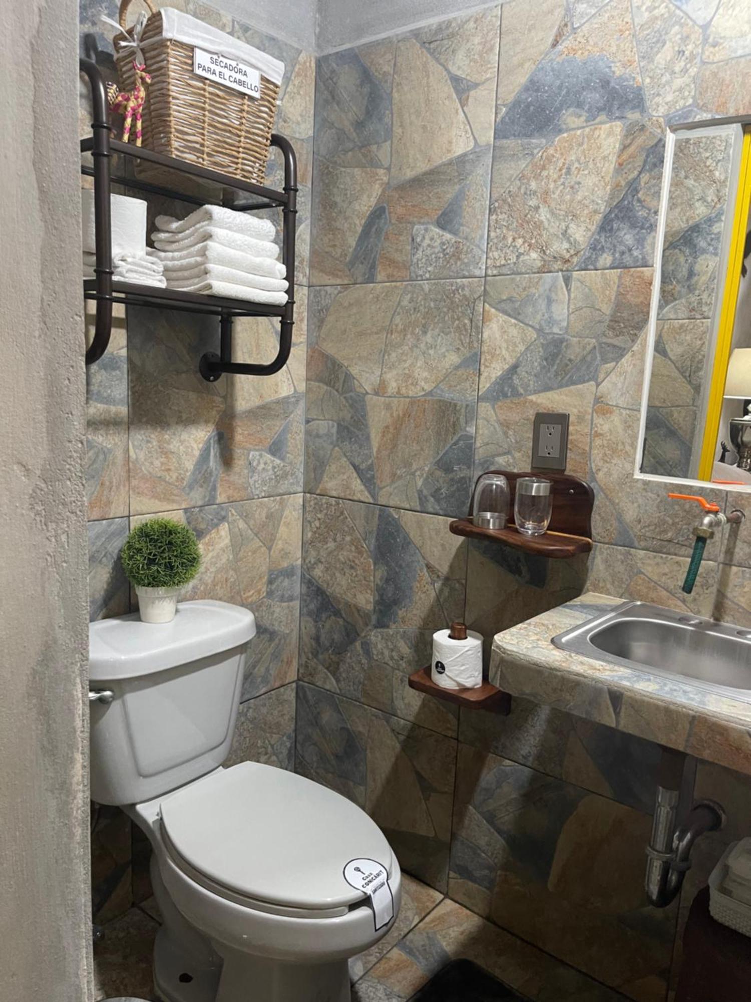 Casa Conicarit Hotel Puerto Escondido  Eksteriør billede